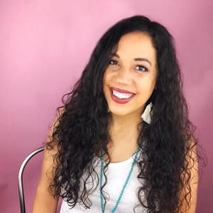 Meet your Posher, Leah